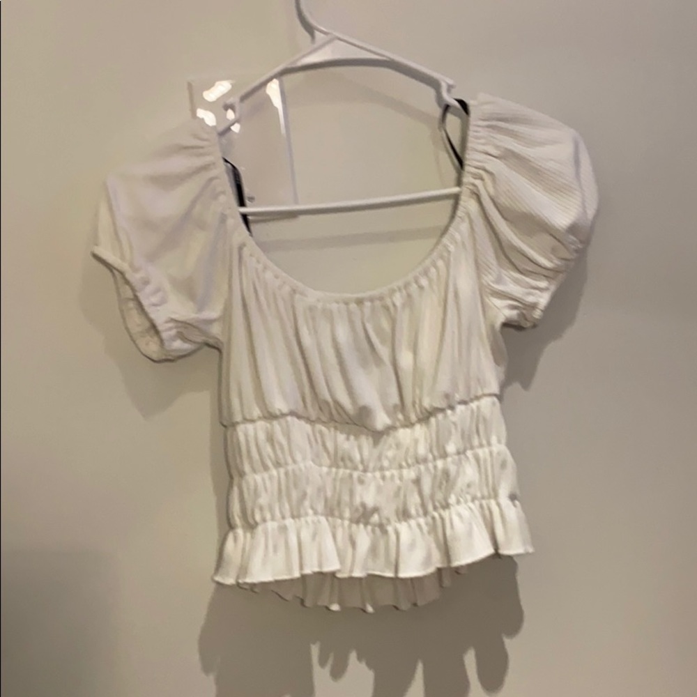 Crop top - Picture 2 of 3